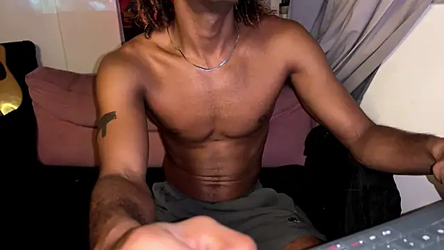 gerson173Hugo online show from April 3, 1:03 am