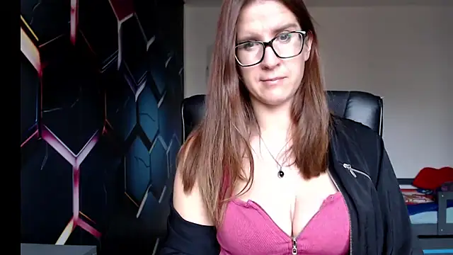 Snapshot of KayaRose chatting on December 4, 11:19 am KayaRose online show from December 4, 11:19 am