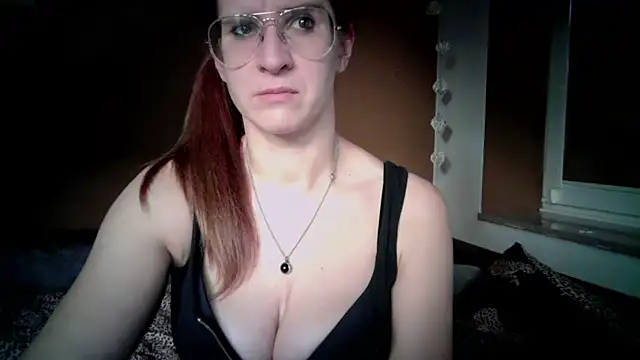 Snapshot of KayaRose chatting on October 20, 3:34 pm KayaRose online show from October 20, 3:34 pm