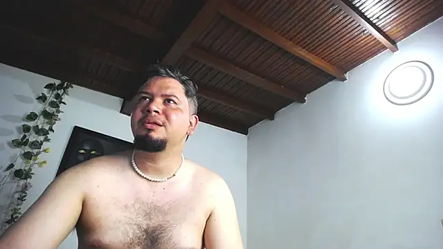 Snapshot of jade-stone88 chatting on January 28, 4:08 am jade-stone88 online show from January 28, 4:08 am