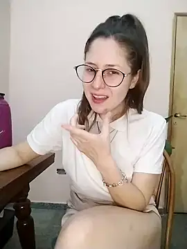 Snapshot of lucecitafantasy2 chatting on December 3, 11:46 pm lucecitafantasy2 online show from December 3, 11:46 pm