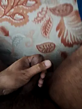 bobyyboyy1 online show from November 23, 4:12 am