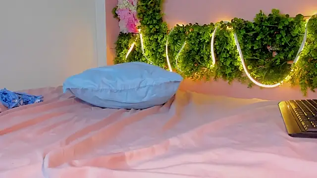 Mikasa Horny online show from March 7, 6:22 pm