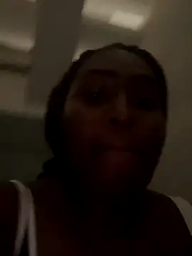 emilyrojas online show from September 27, 11:37 am