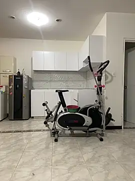 emilyrojas online show from March 15, 12:33 pm