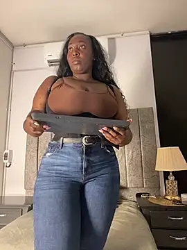 emilyrojas online show from April 13, 1:16 pm