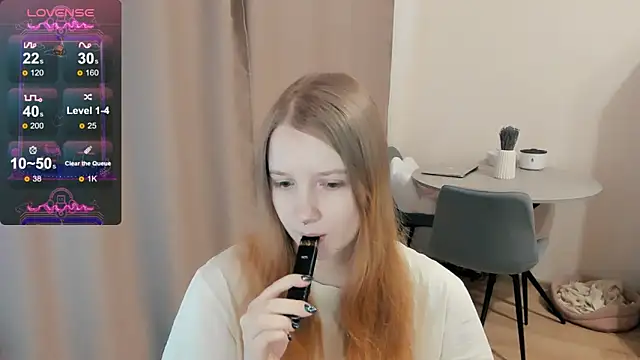 Snapshot of Alyaley chatting on February 28, 12:42 pm Alyaley online show from February 28, 12:42 pm