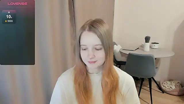 Snapshot of Alyaley chatting on March 18, 4:37 pm Alyaley online show from March 18, 4:37 pm