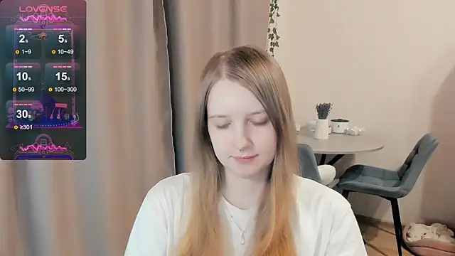 Snapshot of Alyaley chatting on September 18, 4:42 pm Alyaley online show from September 18, 4:42 pm