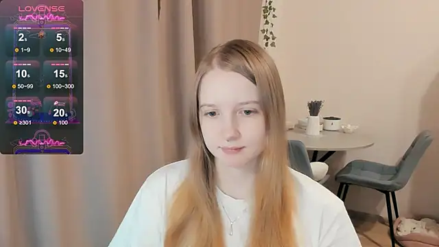 Snapshot of Alyaley chatting on September 30, 6:13 pm Alyaley online show from September 30, 6:13 pm