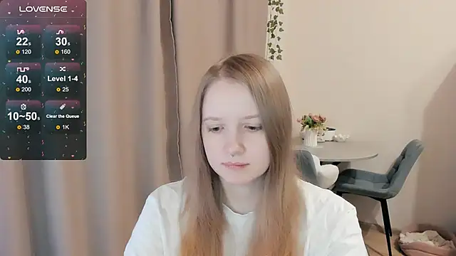 Snapshot of Alyaley chatting on November 28, 4:59 am Alyaley online show from November 28, 4:59 am