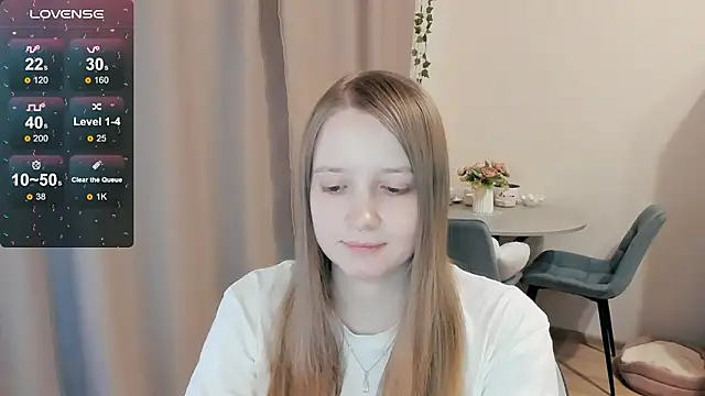 Snapshot of Alyaley chatting on January 7, 7:27 pm Alyaley online show from January 7, 7:27 pm