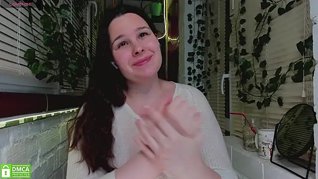 Candys booty online show from December 9, 1:24 pm