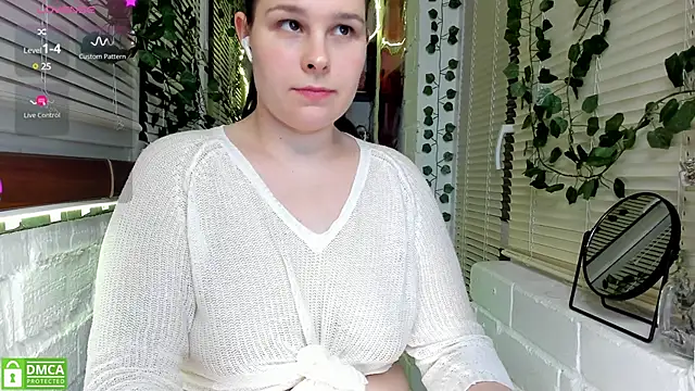 Candys booty online show from December 15, 6:37 pm