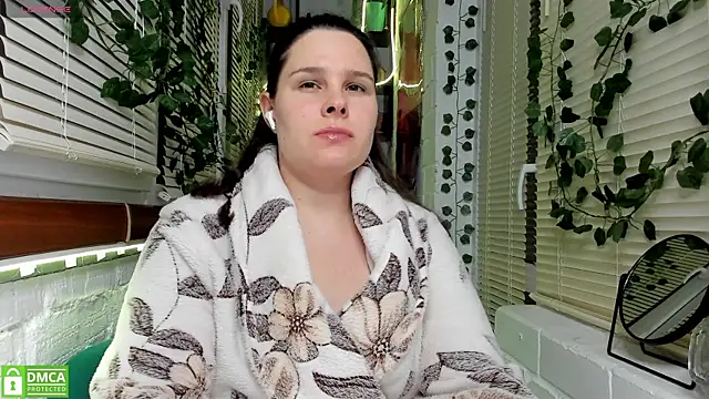 Candys booty online show from December 18, 1:59 am