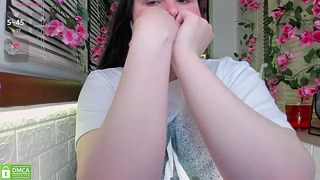 Candys booty online show from May 12, 8:50 pm