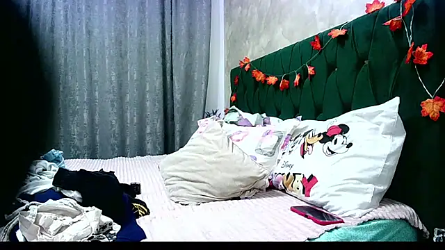 MikySWeet7 online show from November 23, 9:47 pm