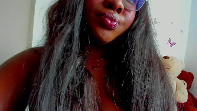 Naomii King online show from April 8, 6:08 pm