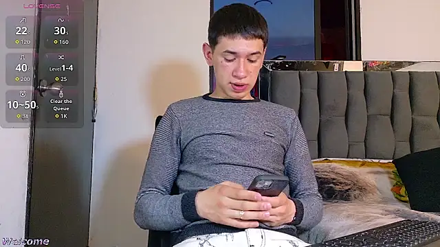 Mr daren  online show from February 4, 6:25 pm