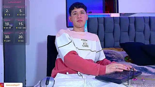 Mr daren  online show from June 2, 6:21 pm