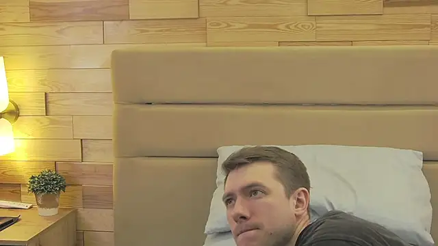 EthanPinkman online show from March 2, 4:36 am