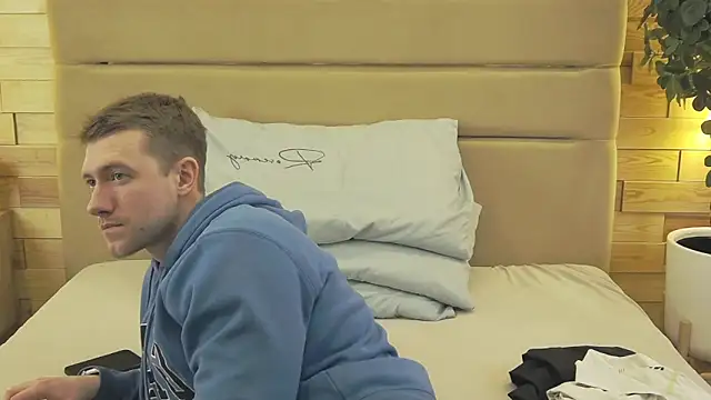 EthanPinkman online show from March 26, 4:18 am