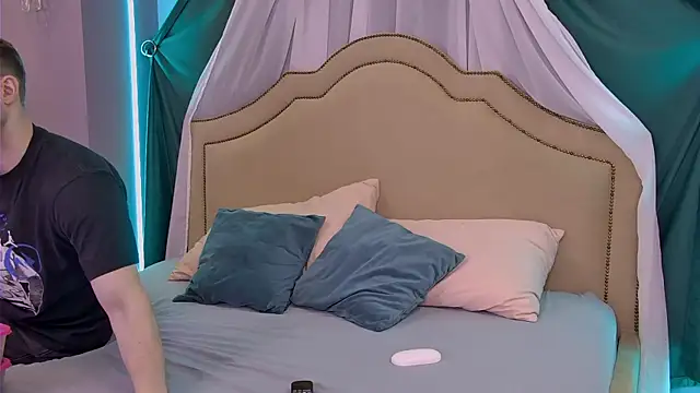 EthanPinkman online show from April 8, 4:34 am