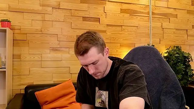 EthanPinkman online show from June 25, 5:07 am