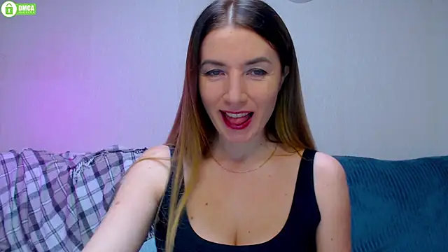 Snapshot of Sweet___Amelia chatting on October 10, 3:22 pm Sweet Amelia online show from October 10, 3:22 pm
