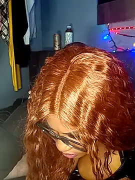 AmazonianMistress online show from January 19, 4:44 am