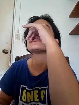 Snapshot of littlemelii chatting on March 19, 4:55 pm littlemelii online show from March 19, 4:55 pm