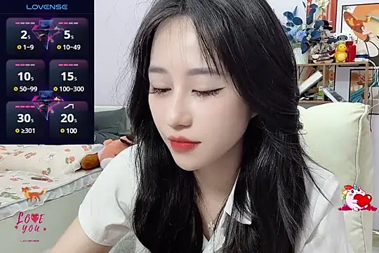  LLisa  online show from January 5, 8:42 pm