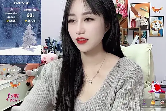  LLisa  online show from February 10, 9:36 am