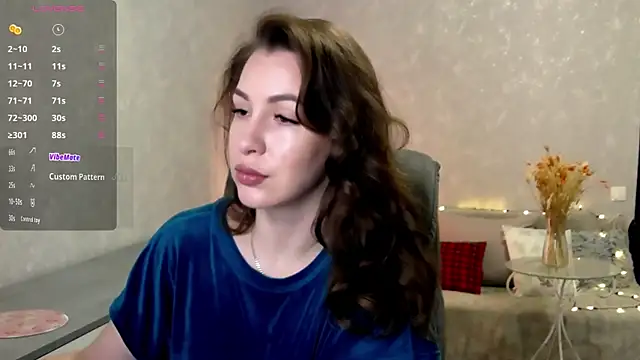 Naughty  Megan online show from April 17, 4:59 am