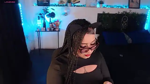 LiaScarlett online show from November 3, 1:19 am