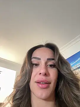 Alisa-Marie online show from April 14, 8:42 am