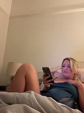 Snapshot of JodiSands chatting on March 16, 8:32 pm JodiSands online show from March 16, 8:32 pm