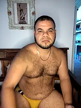 Snapshot of Evert_hairyboy chatting on September 14, 5:34 pm Evert hairyboy online show from September 14, 5:34 pm