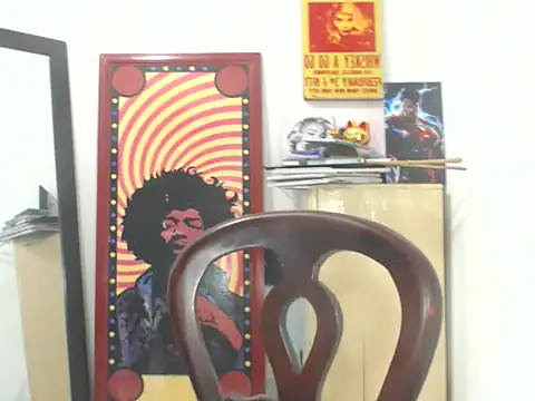 Snapshot of MikeRiverx chatting on January 10, 2:57 am MikeRiverx online show from January 10, 2:57 am