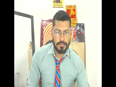MikeRiverx online show from May 10, 11:21 pm