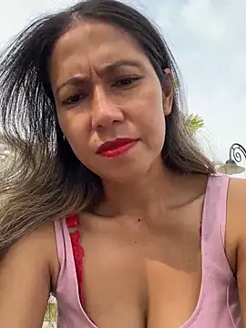 2HotAsain4u online show from January 10, 2:35 am