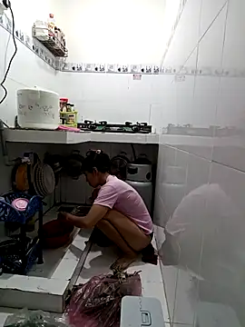 2HotAsain4u online show from February 15, 12:33 pm