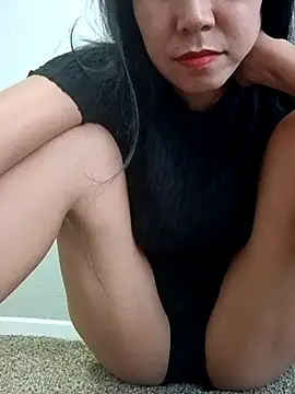 2HotAsain4u online show from August 8, 11:18 pm