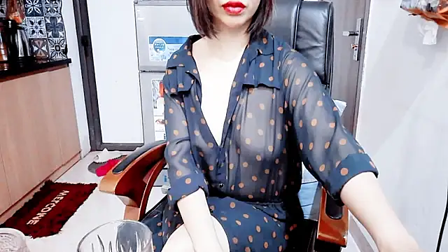 Miu-Le online show from February 13, 7:32 pm