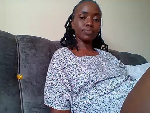 Snapshot of sexy_darleen23 chatting on January 1, 1:16 pm sexy darleen23 online show from January 1, 1:16 pm