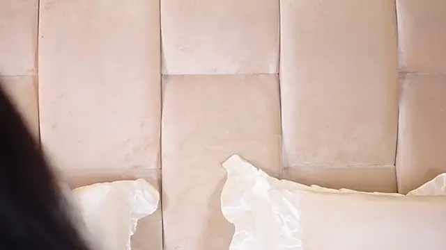 KiraKayleigh1 online show from October 5, 11:13 pm