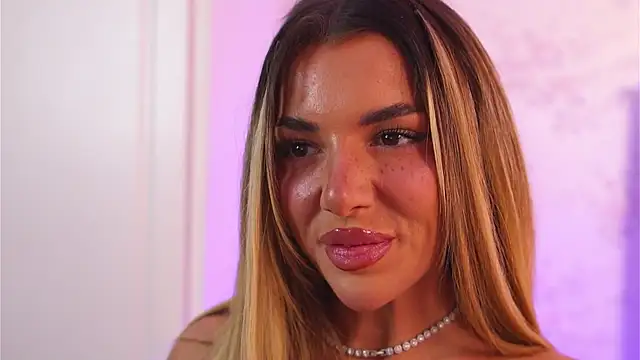 ClaraHazel online show from November 29, 5:54 am