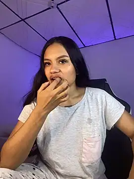 Riana Kean online show from February 11, 2:03 am