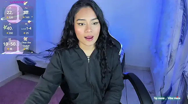 Riana Kean online show from March 18, 3:20 am