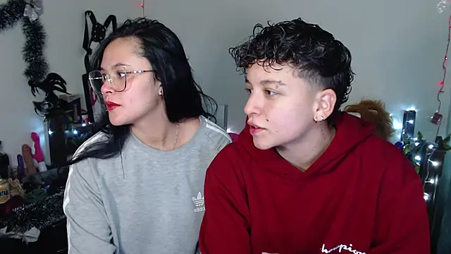 Snapshot of 01antoniafranco chatting on December 14, 4:23 am 01antoniafranco online show from December 14, 4:23 am